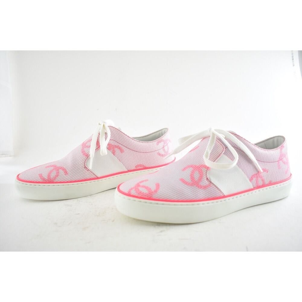 Chanel 18P Neon Pink White CC Slip On Lace Up Flat Runner Trainer Sneaker 39.5 - Picture 10 of 12